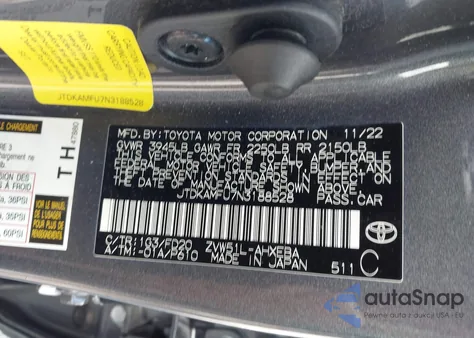 2022 Toyota Prius Le z USA, uszkodzony, nr VIN JTDKAMFU7N3188528